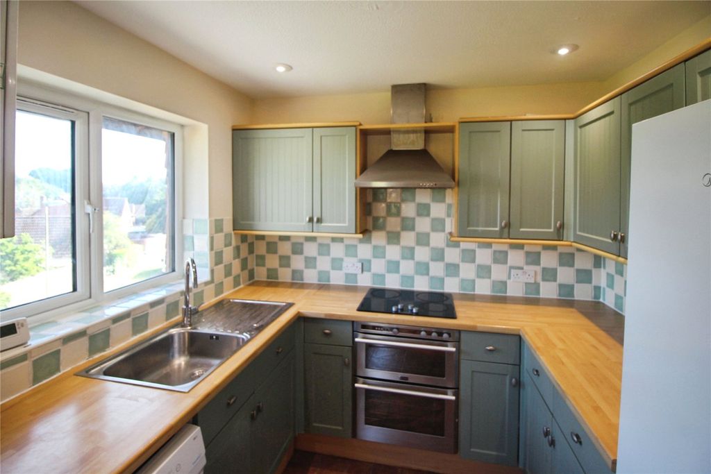 Property photo 2 of 9 Picture No. 08