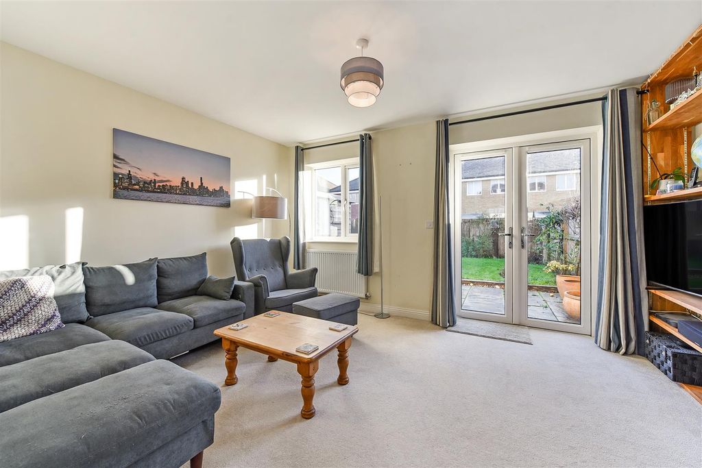 Property photo 2 of 21 Ph23_6351345.Jpg