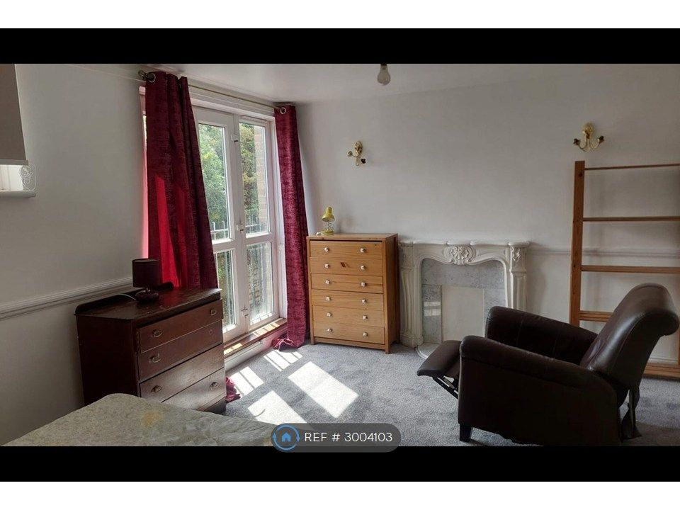 Property photo 2 of 2
