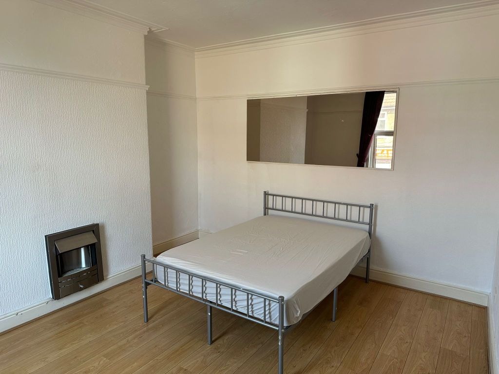Property photo 2 of 4