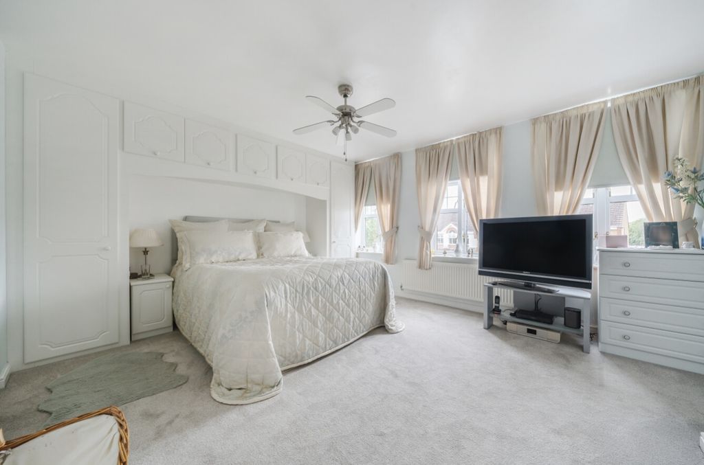 Additional image 13 of 4 bed detached house for saleWarwick Close, Saxilby, Lincoln, Lincolnshire LN1