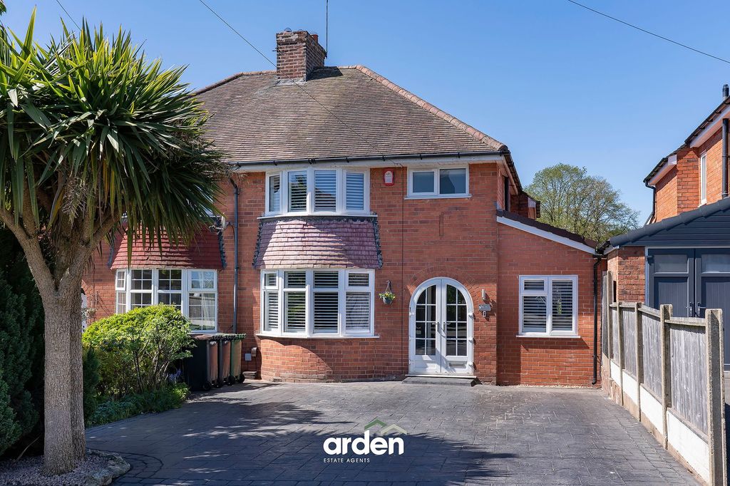 Property photo 1 of 23