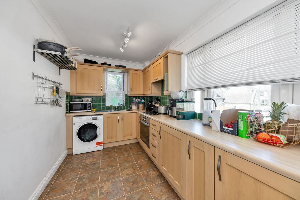 Property photo 3 of 10