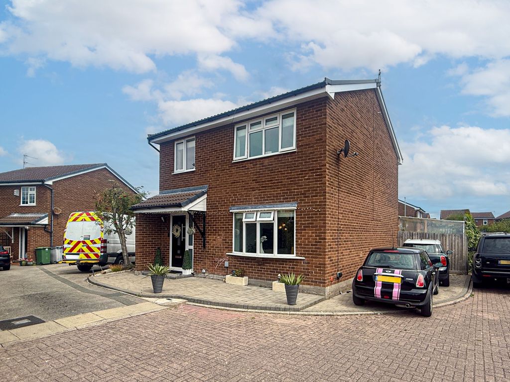 Property photo 1 of 22