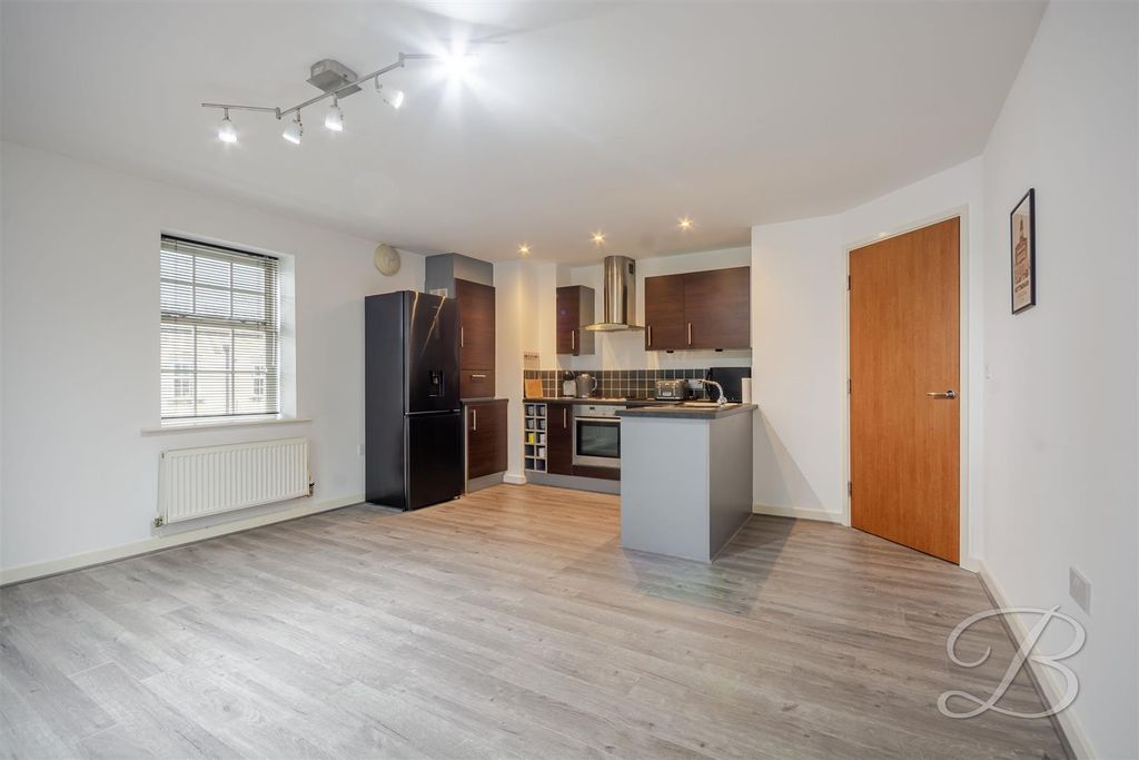 Property photo 3 of 16 Ccltd-7.Jpg