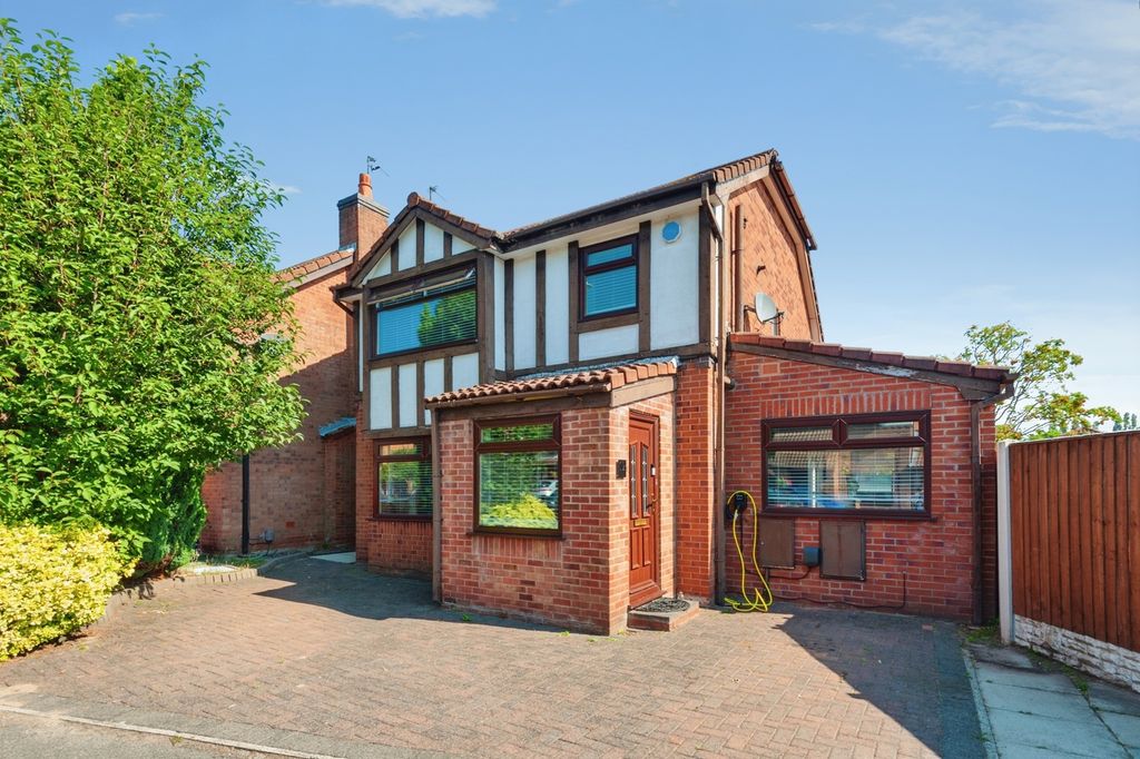 Property photo 1 of 28 Pbox-Img.Jpg