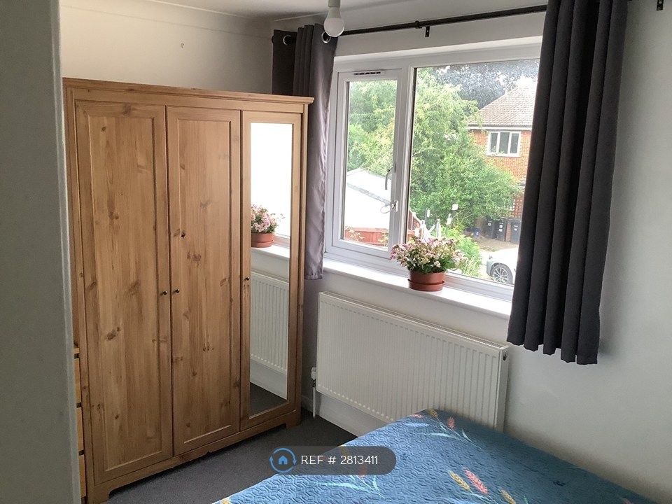 Property photo 3 of 19