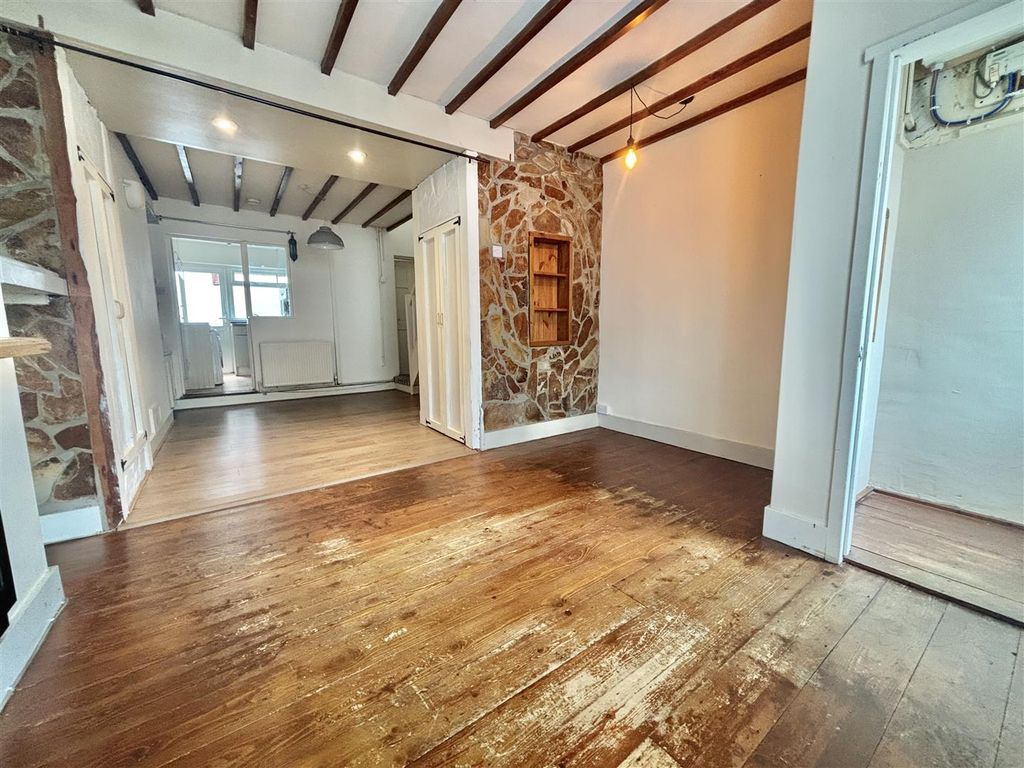Property photo 3 of 15 Img_1342.Jpg