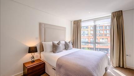 Property photo 3 of 9 Bedroom