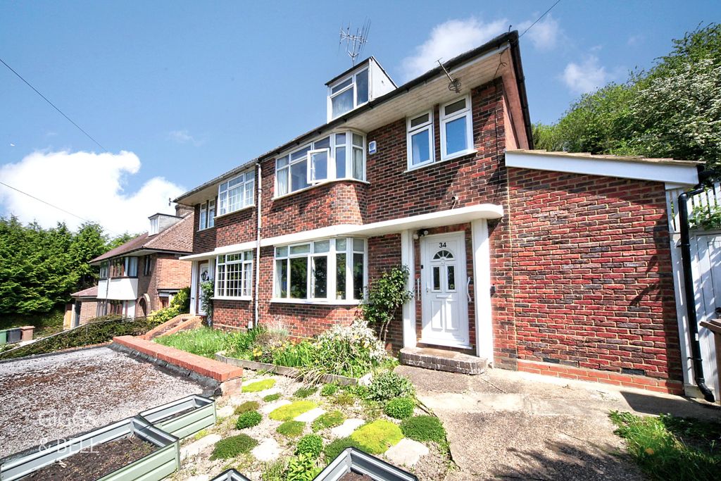 Property photo 1 of 25 4148550