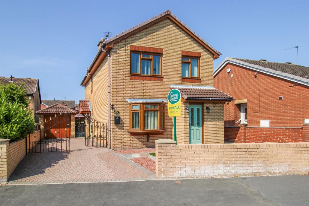 Property photo 1 of 14