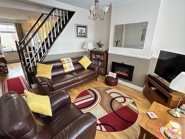 Property photo 3 of 11 Img_8418.Jpg