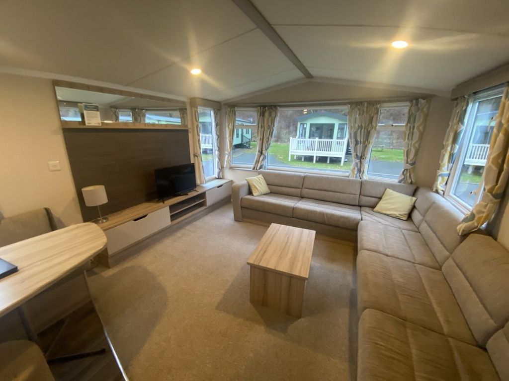 Property photo 3 of 8 Loire 3