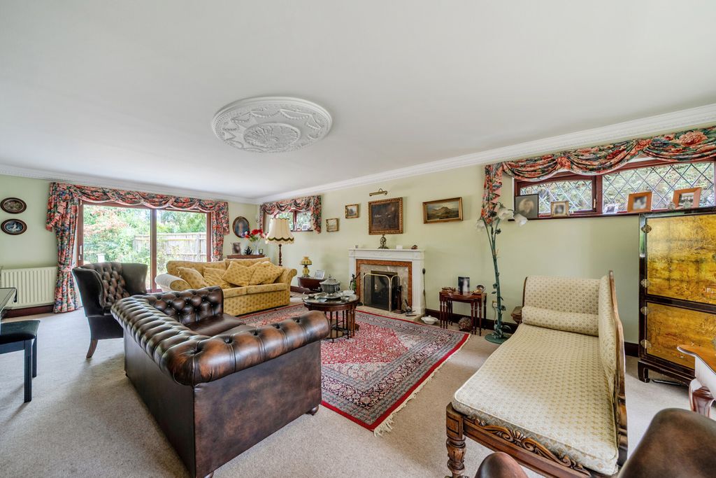 Property photo 2 of 41 61-6A721B4099Bc3-...