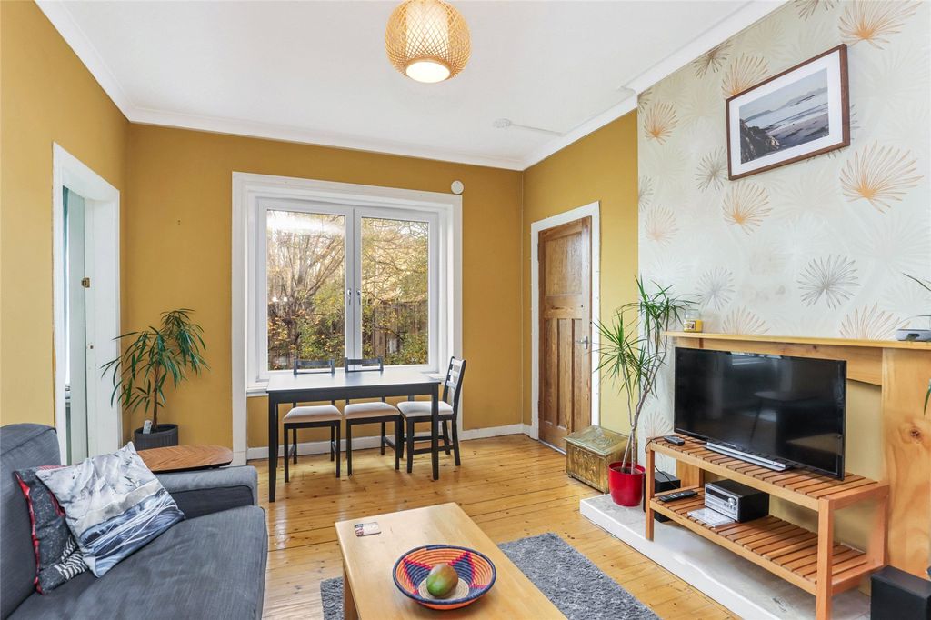 Property photo 2 of 17 Living Room