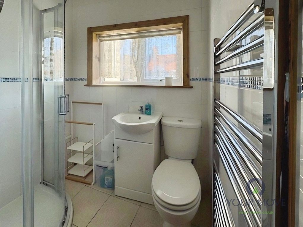 Property photo 2 of 12 Picture No. 15