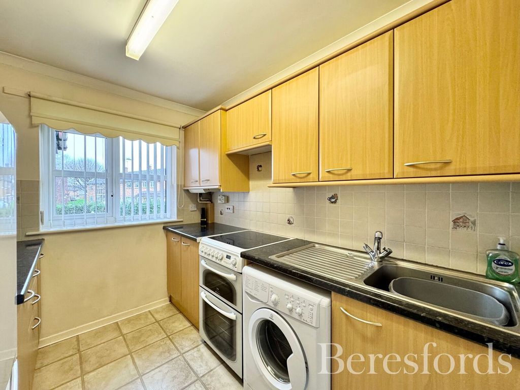 Property photo 3 of 19 Picture No. 13