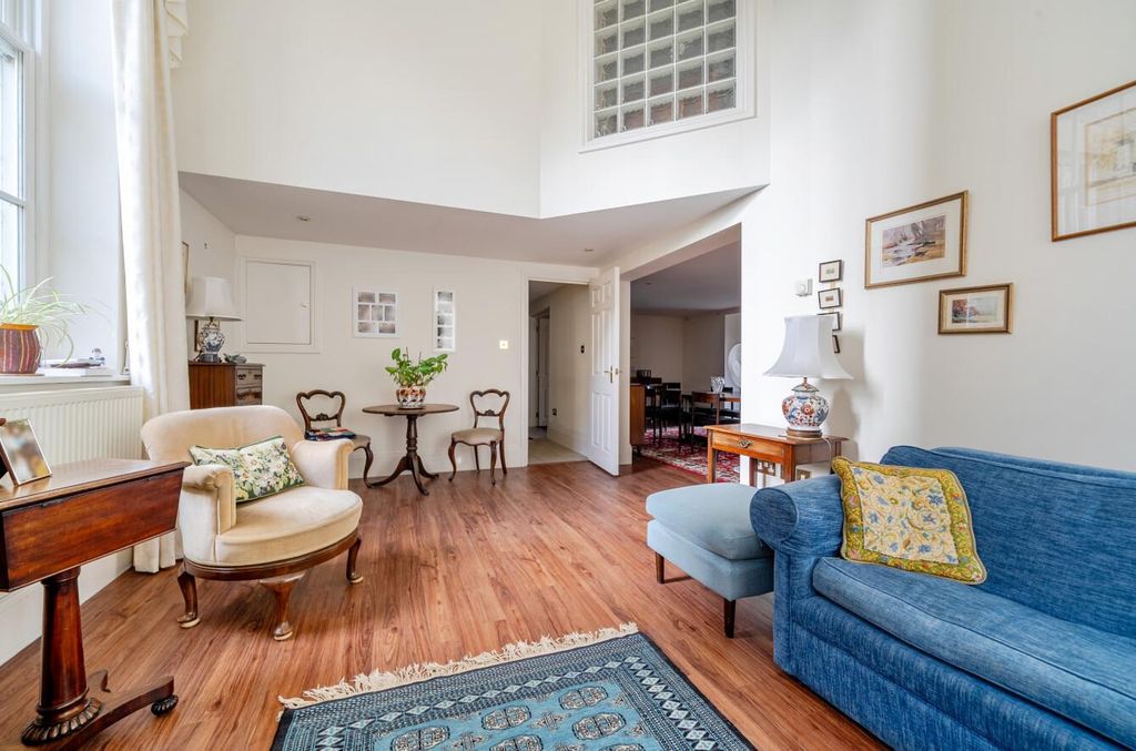 Property photo 3 of 25 1408802-19-6989c9Dd657Fb.Jpg