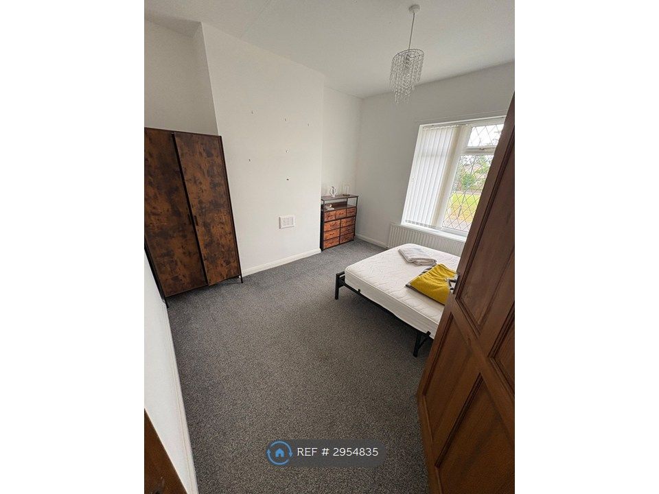 Property photo 3 of 3
