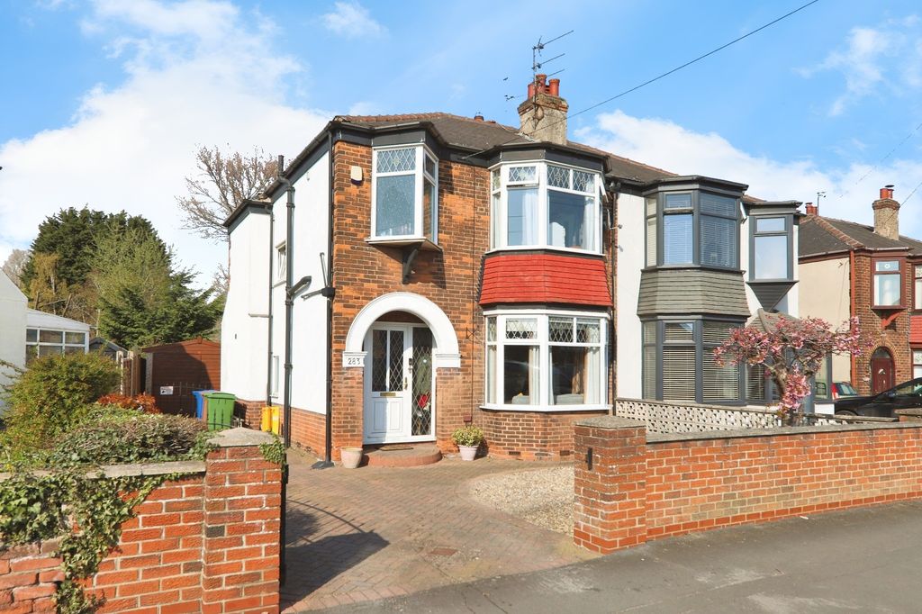 Property photo 1 of 13 4115963