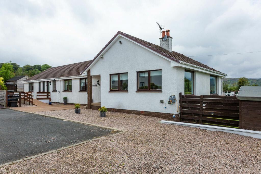 Property photo 2 of 66 3685394