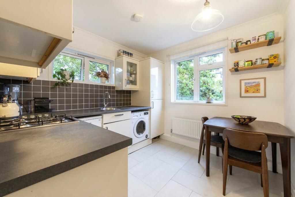 Property photo 2 of 4 Thumbnail_30Rs_Kitchen 1