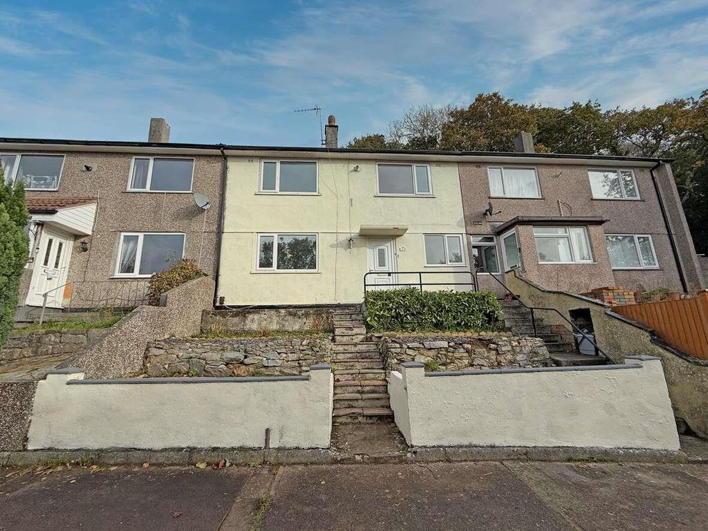 Property photo 1 of 19 Bonville Road 4 - Front.Jpg