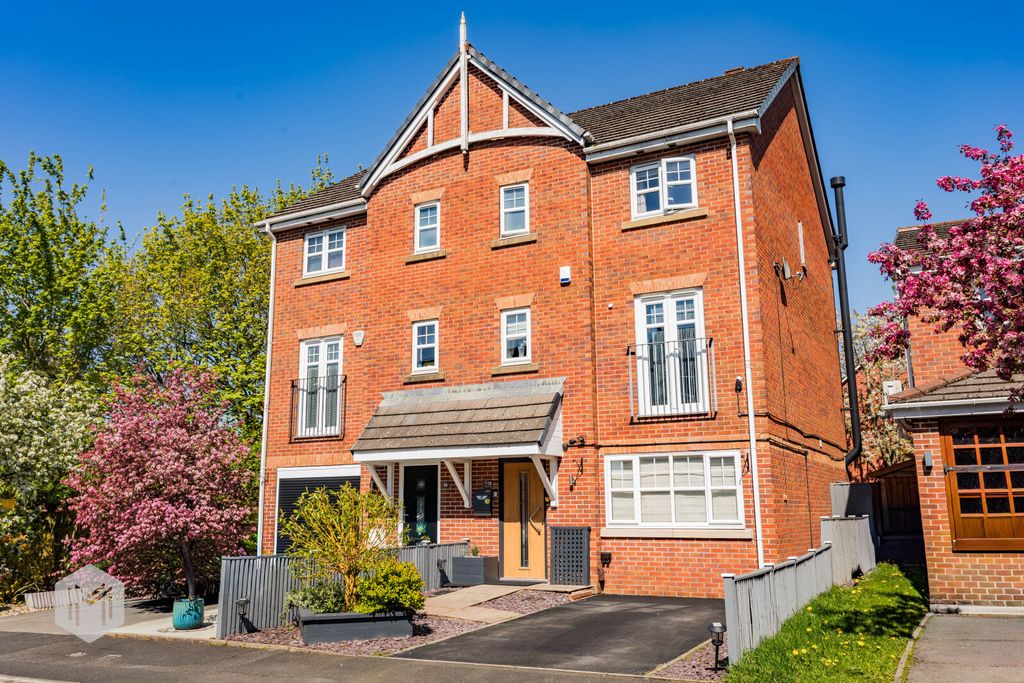 Property photo 1 of 25 Picture No. 40