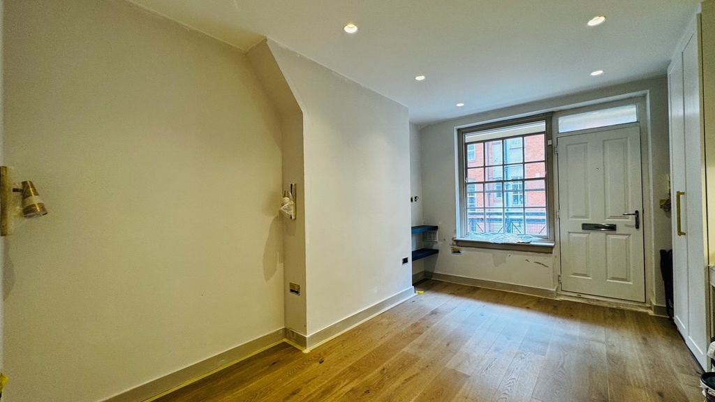 Property photo 3 of 7 Reception Room
