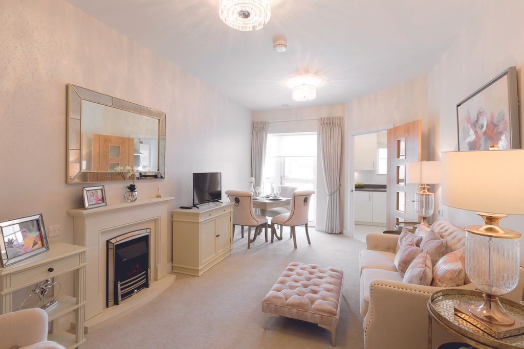 Property photo 2 of 9