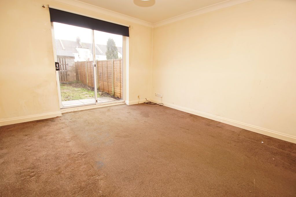 Property photo 2 of 9 Lounge/Dining Room