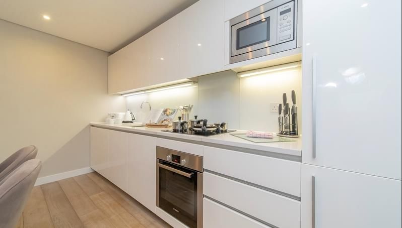 Property photo 3 of 8 3