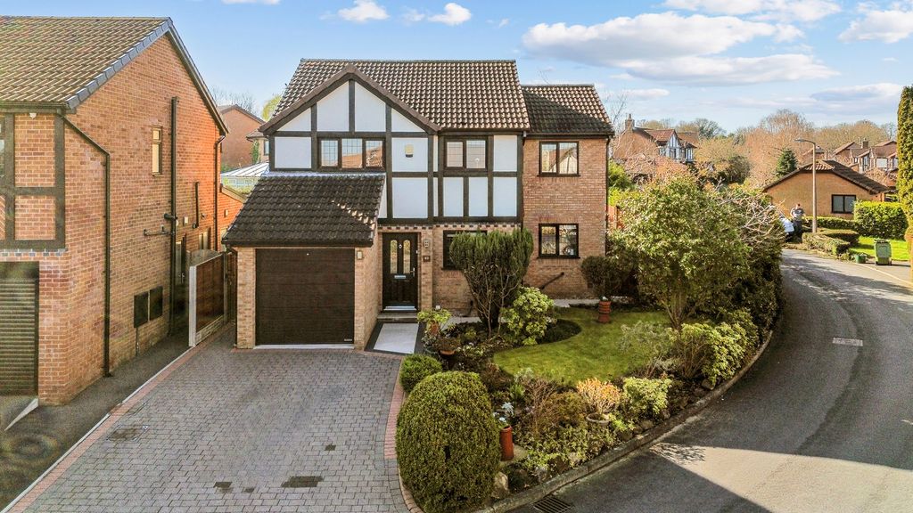 Property photo 1 of 40