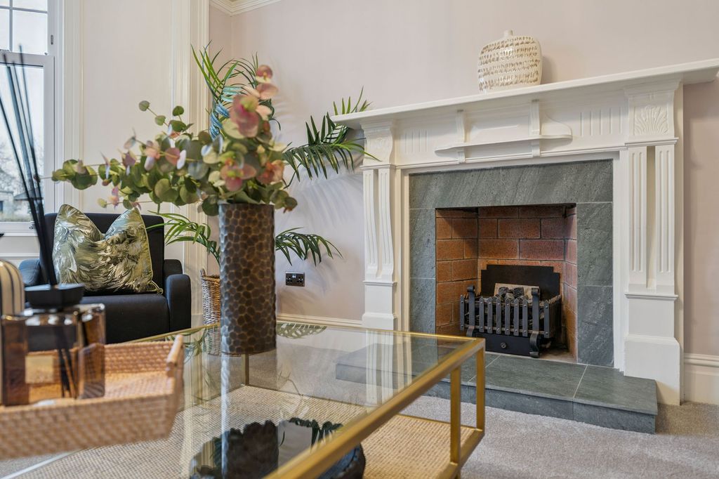 Additional image 4 of 5 bed detached house for saleVictoria Road, Brookfield PA5