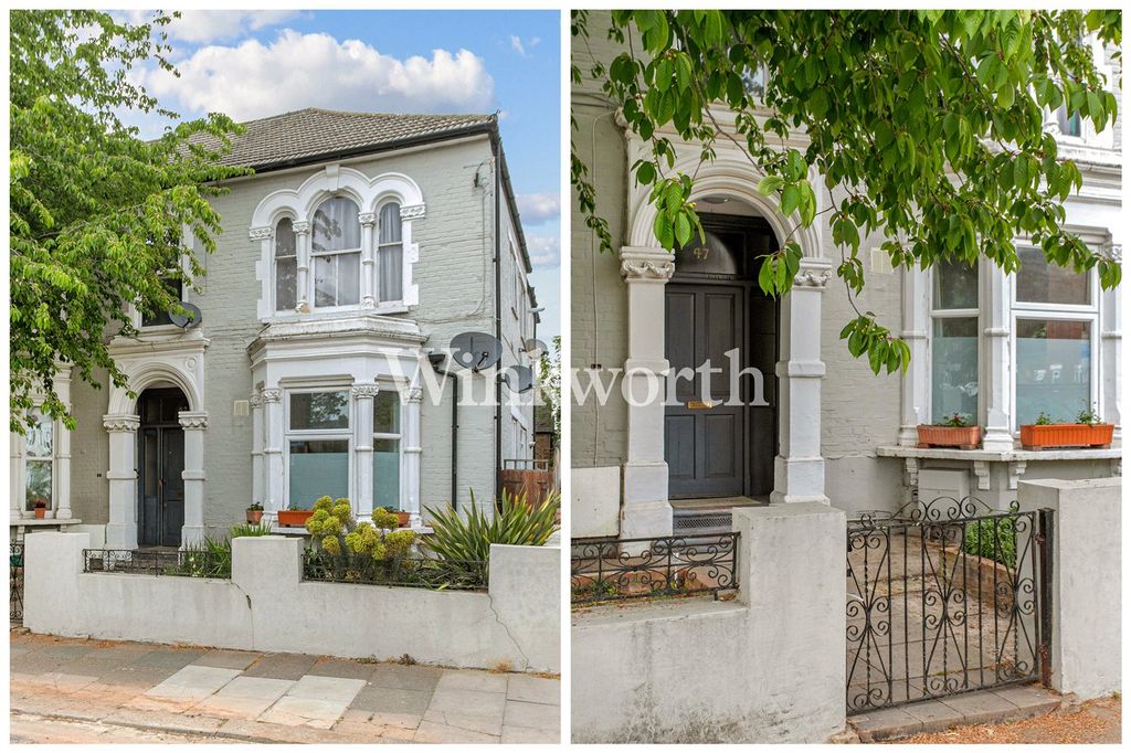 Property photo 1 of 16 Picture No. 12