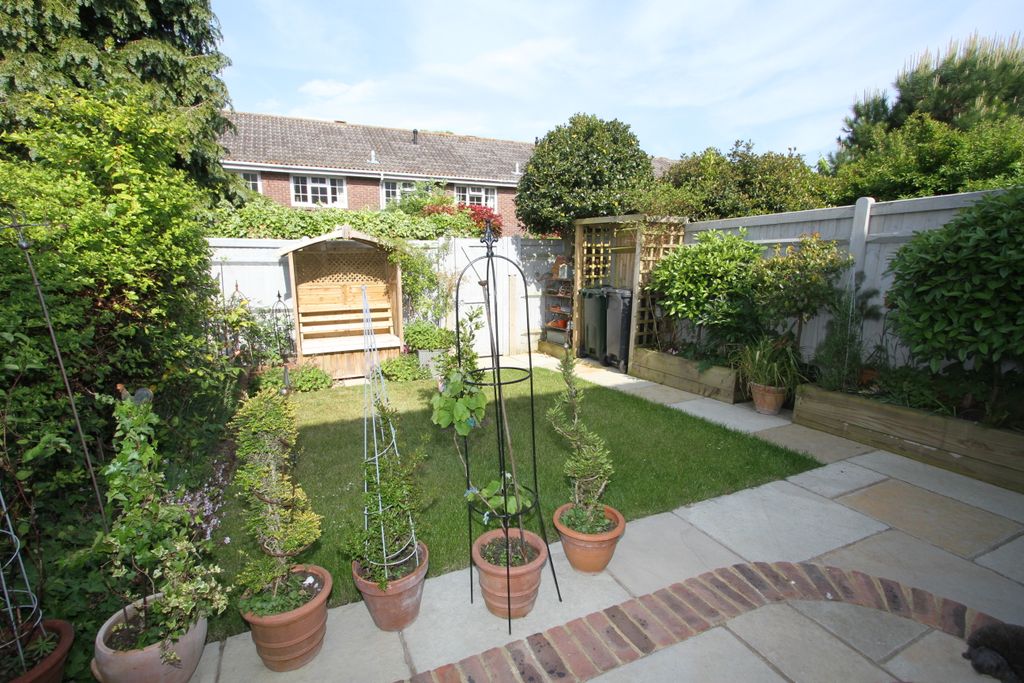 Property photo 3 of 14