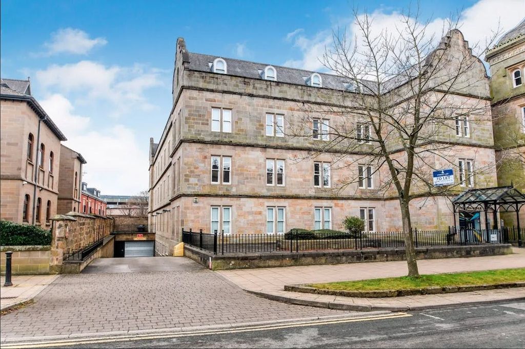 Property photo 1 of 10 2Va  Ext 3.Jpg