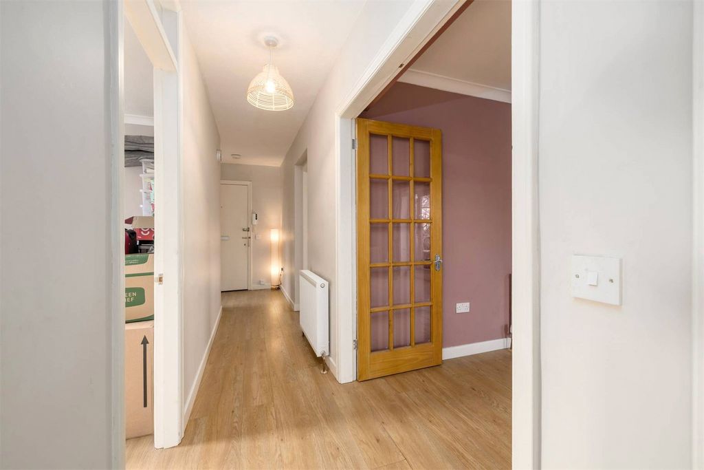 Additional image 13 of 2 bed flat for sale2/22, Pentland Drive, Comiston, Edinburgh EH10