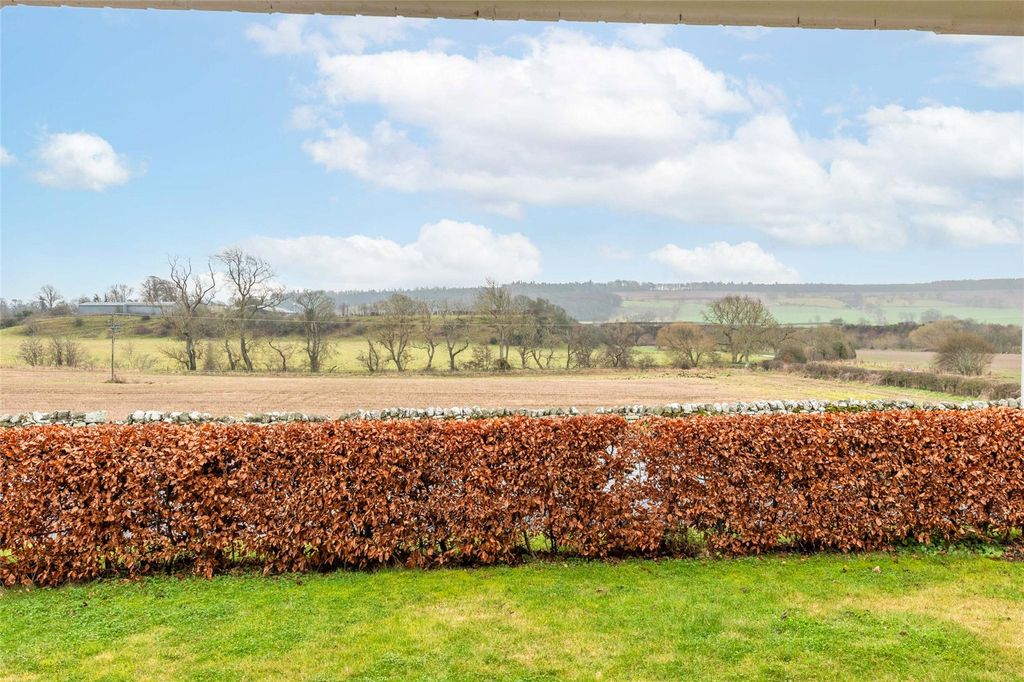 Property photo 2 of 40 View