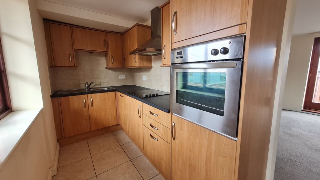 Property photo 2 of 9 Picture No. 20