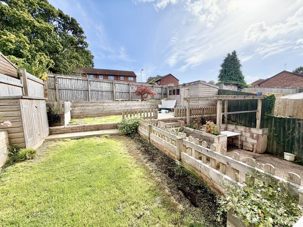 Property photo 2 of 16
