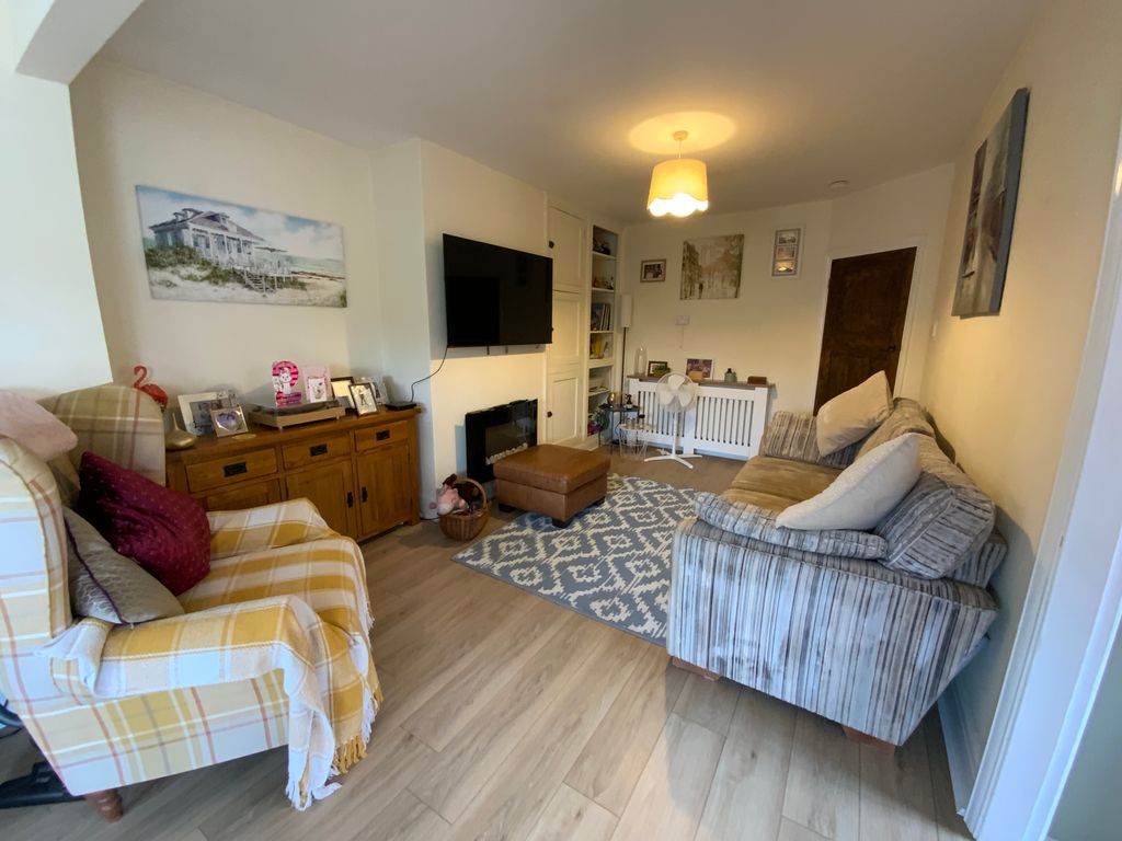 Property photo 3 of 16 Img_1802
