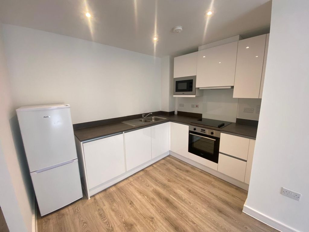 Property photo 1 of 5