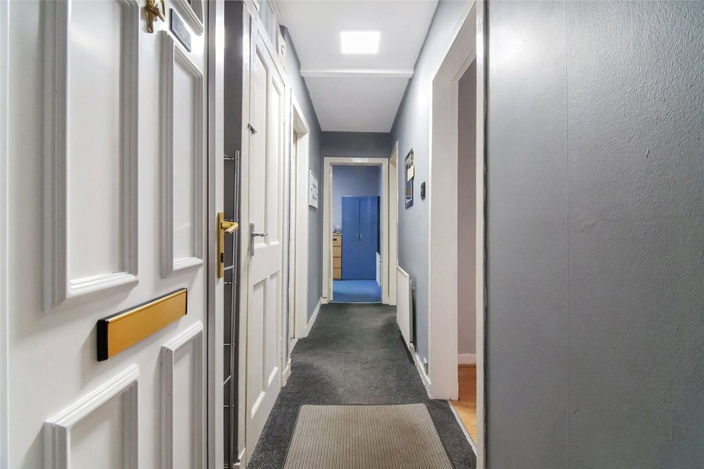 Property photo 2 of 16 Picture No. 04