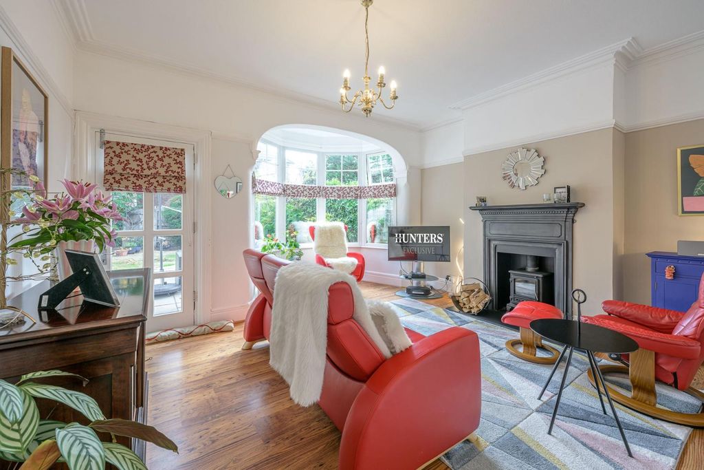 Property photo 3 of 30 Rear Reception Room 1