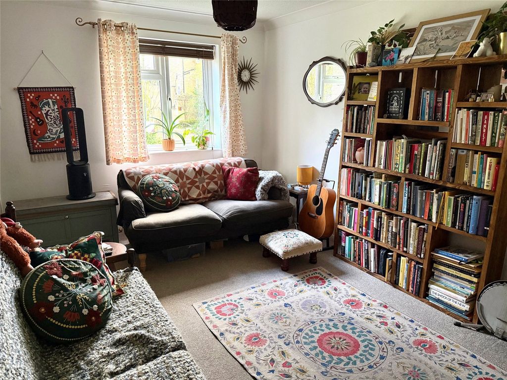 Property photo 3 of 14 Picture No. 04