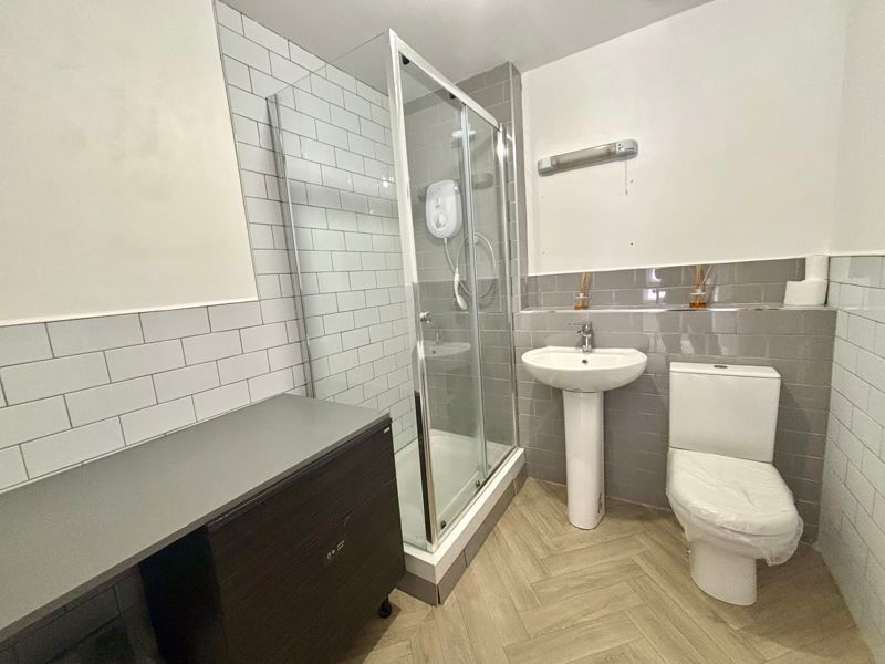 Property photo 3 of 9 Shower Room