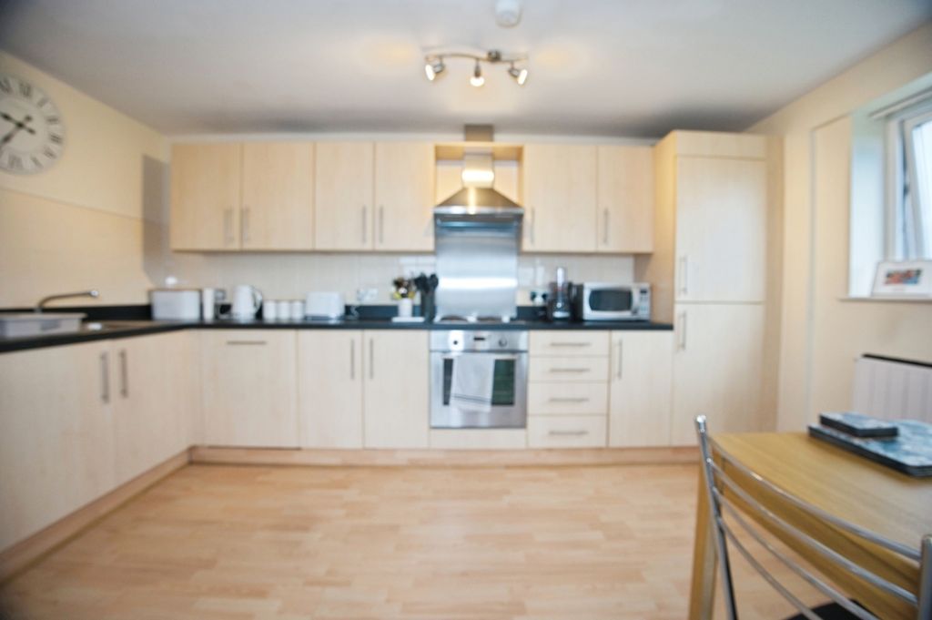 Property photo 3 of 15 Kitchen