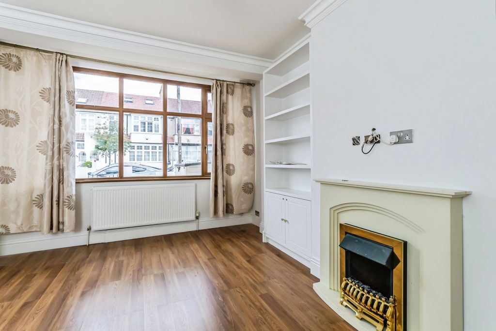 Property photo 3 of 22 Pbox-Img.Jpg