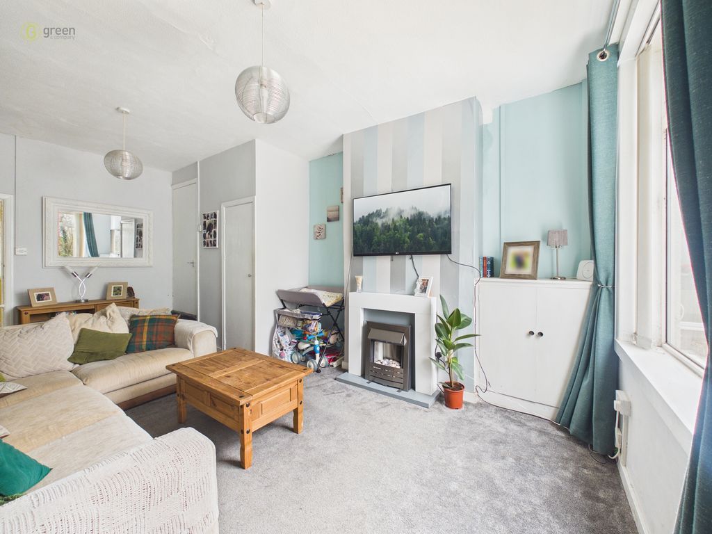 Property photo 3 of 46 Cam05591G0Pr0146Still017